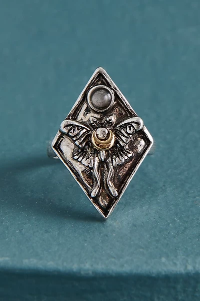 Labradorite Silver Moth Shield Ring