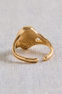 White Antique Oval Rose Ring