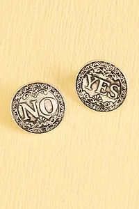 Yes No Divination Antique Brooch Set