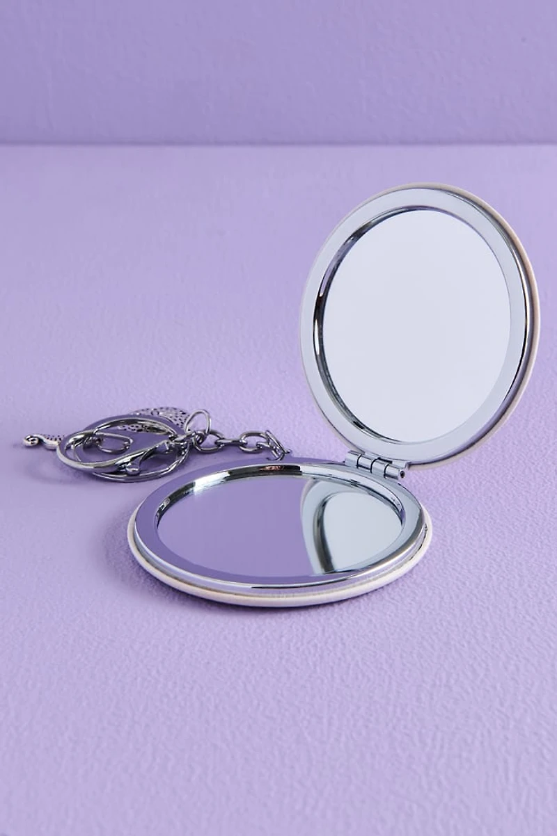 Red Coastal Shell Compact Mirror Keychain - Boho Accessory Buy