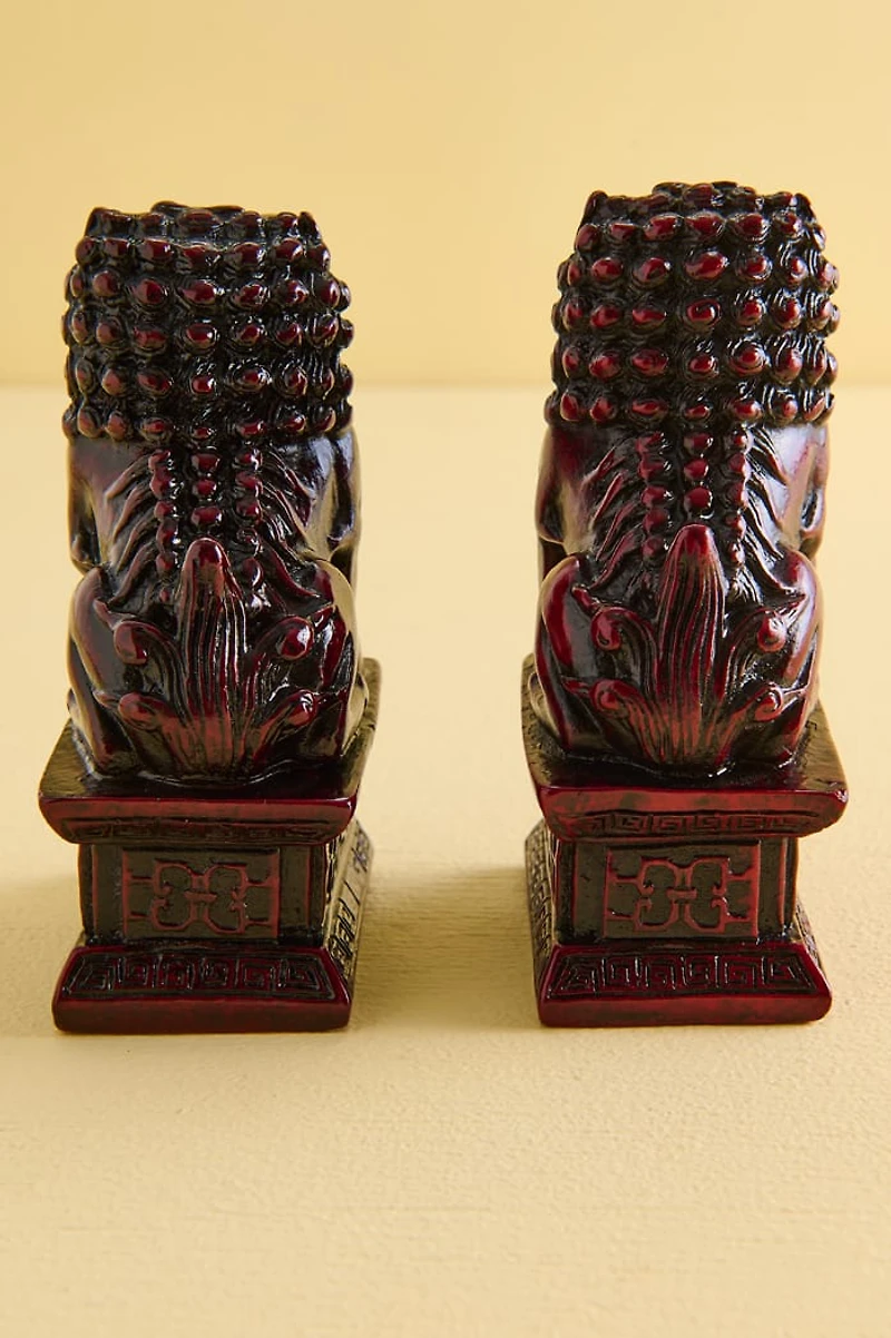 Red Resin Lion Figurine Set