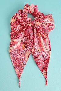 Pink Paisley Scrunchie Scarf