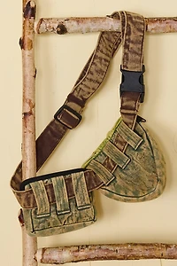 Woodland Leaf Distressed Hip Pack