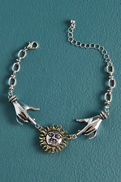 Silver Fortune Hands Sun Bracelet