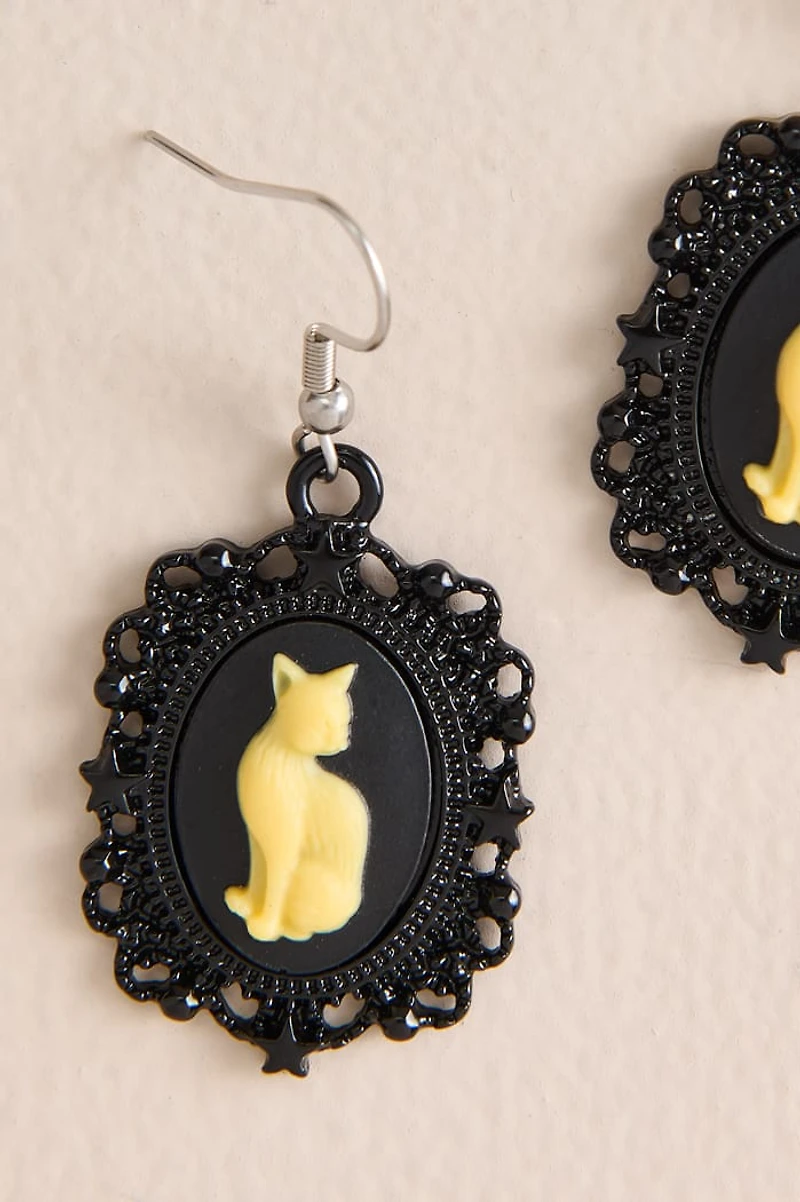 Ivory Black Cat Cameo Earrings