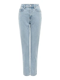 Alyssa Slim Straight Jean