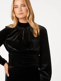 Viola Velvet Keyhole Top