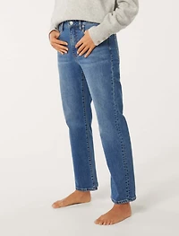 Niki Ankle Straight Jean