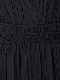 Kianna Textured Mini
