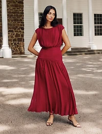 Lila Crinkle Maxi Dress