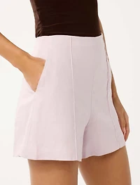 Laura Tailored Linen Short