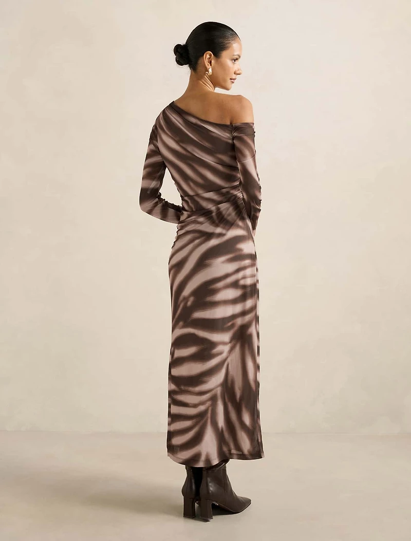 Gemma Petite Tipped Shoulder Midi