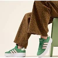 Women's VL Court Bold Sneaker