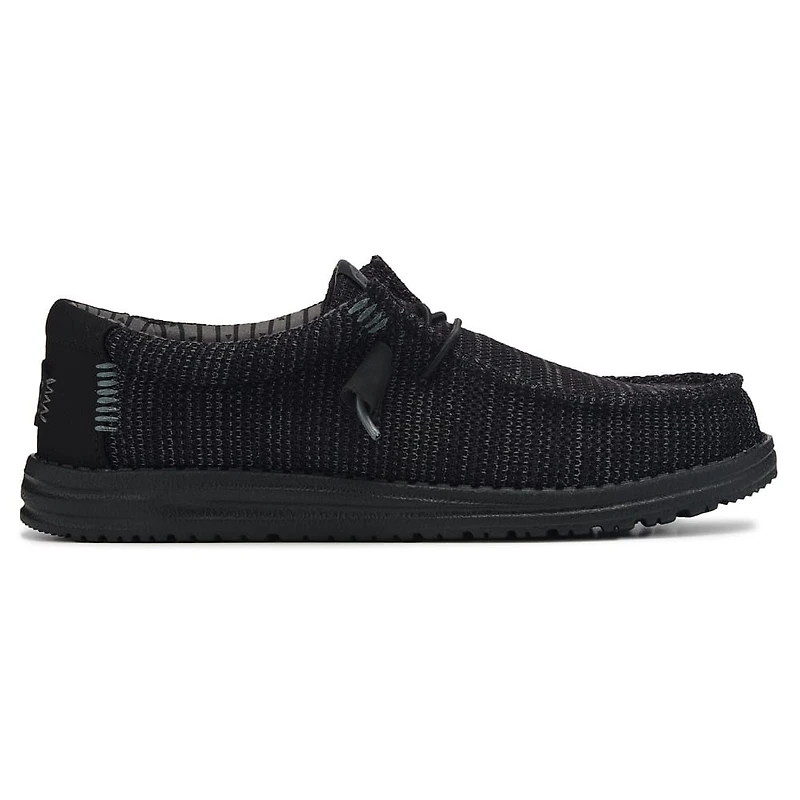 Men's Wally Stretch Sox Medium/Wide Casual Shoe