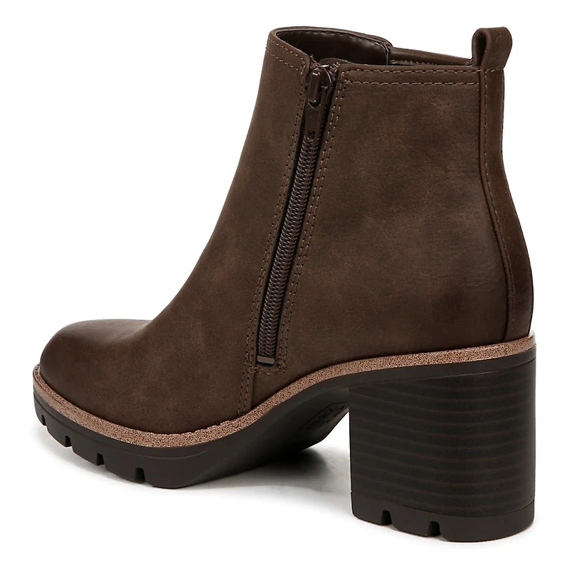 Women's Madalynn Gore Block Heel Bootie