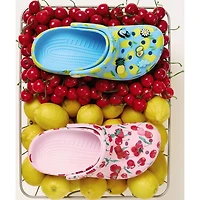 Graphic Classic Clog