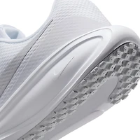 Women's Revolution 8 Sneaker