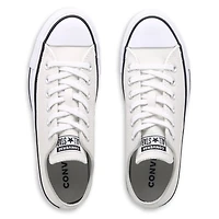 Chuck Taylor All Star Low Top Sneaker