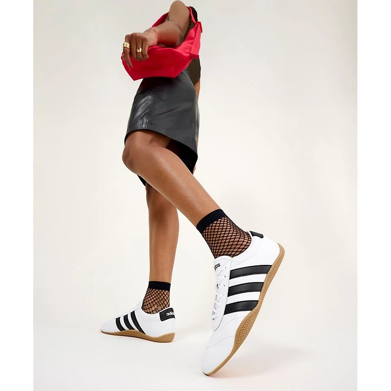 Women's Grand Court Lo Sneaker