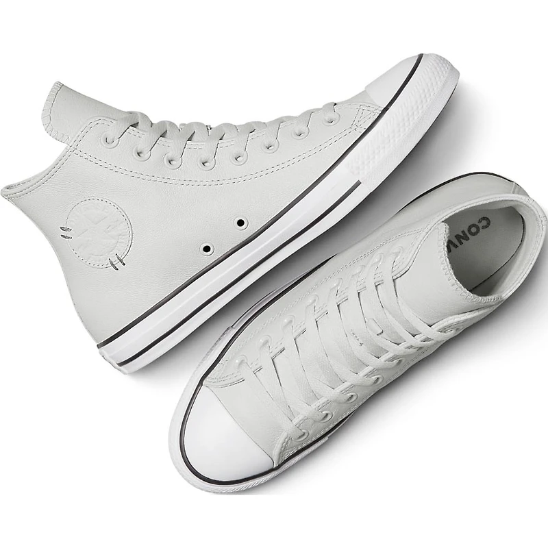 Chuck Taylor All Star Hi Top Sneaker