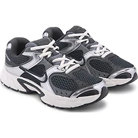 Women's V5 RNR Sneaker
