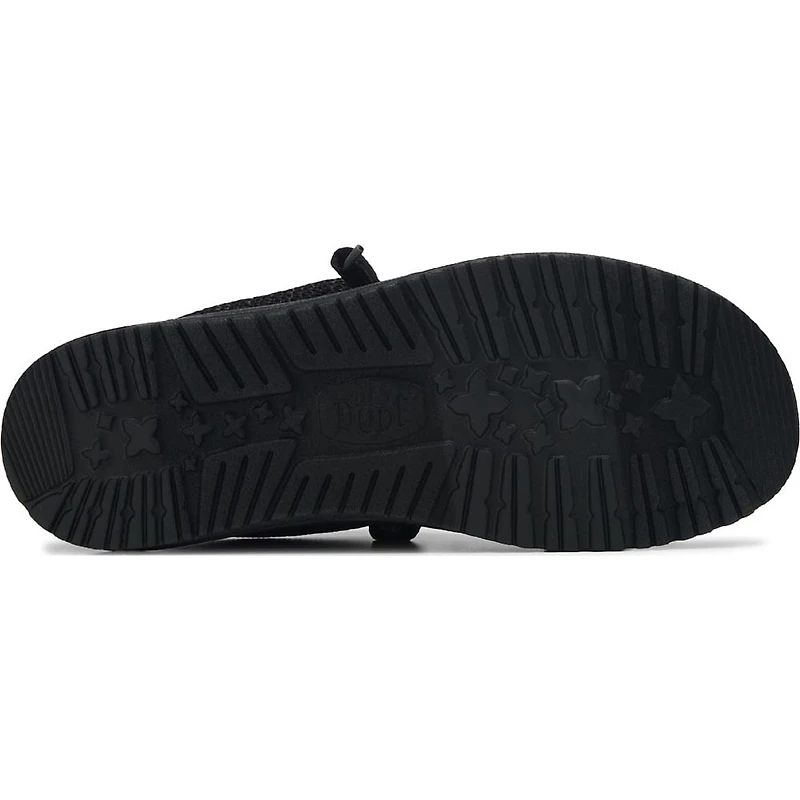 Men's Wally Stretch Sox Medium/Wide Casual Shoe