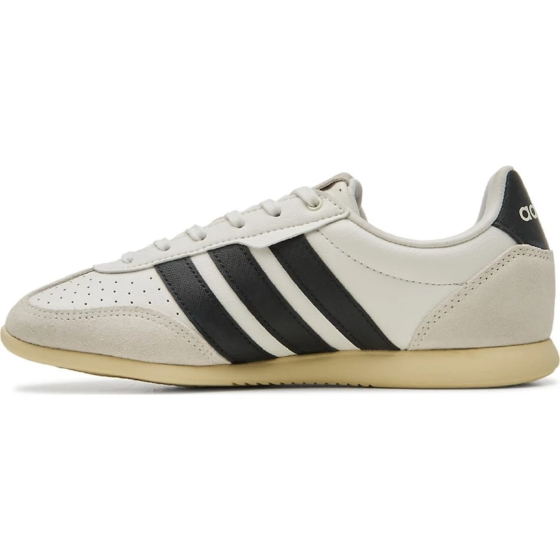 Women's Barreda Lo  Sneaker