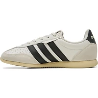 Women's Barreda Lo  Sneaker