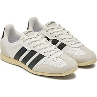 Women's Barreda Lo  Sneaker