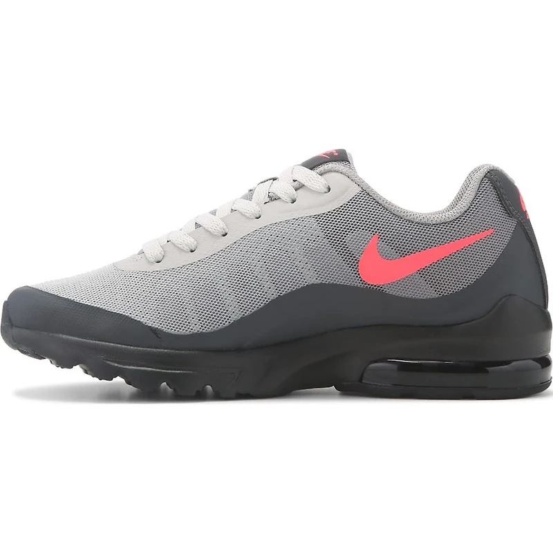 Men's Air Max Invigor Sneaker