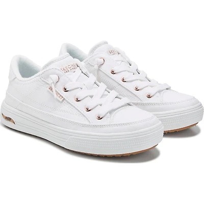 Women's Arch Fit Arcade Meet Ya There Sneaker