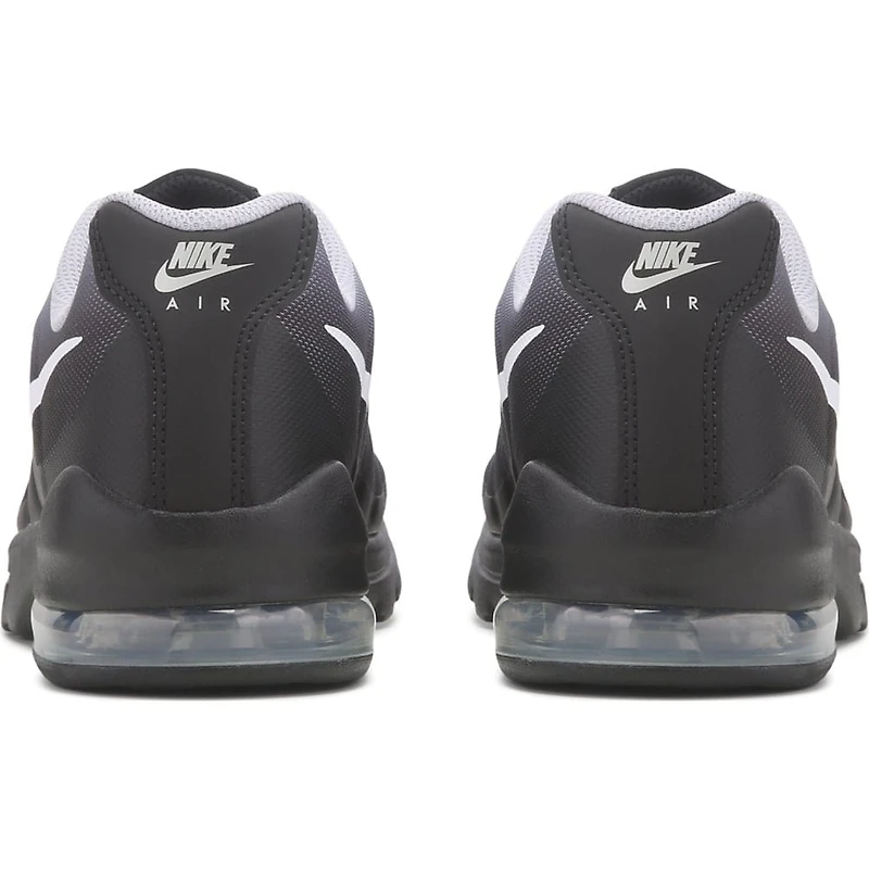 Kids' Air Max Invigor Sneaker Big Kid