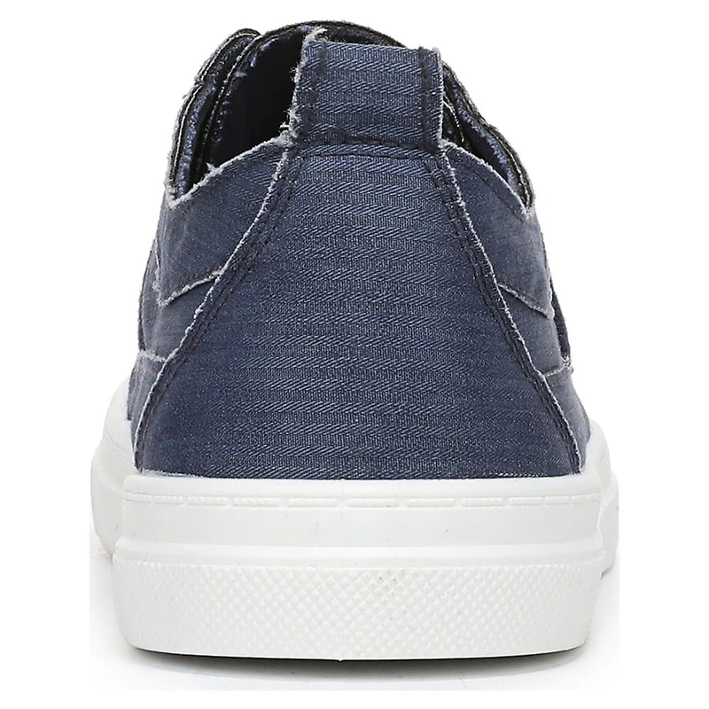 Women's Hangout Slip On Sneaker
