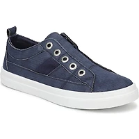 Women's Hangout Slip On Sneaker