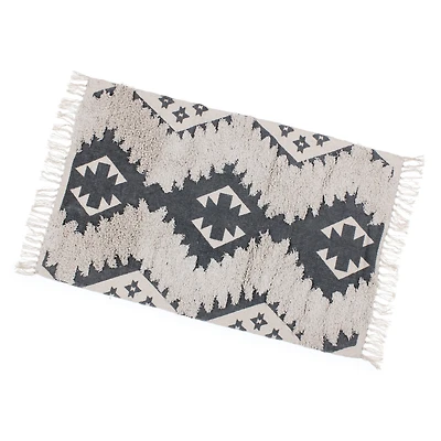 Tufted Zig Zag Rug 2ft x 3ft