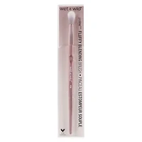Wet N Wild® Proline™ Fluffy Blending Brush