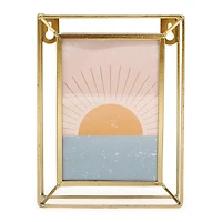 Dimensional Picture Frame w/ Print (Fits 4in x 6in Photo)