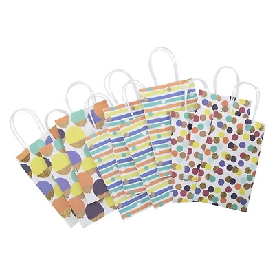 Small Polka Dot Kraft Gift Bags 8.35in x
5.2in 10-Count