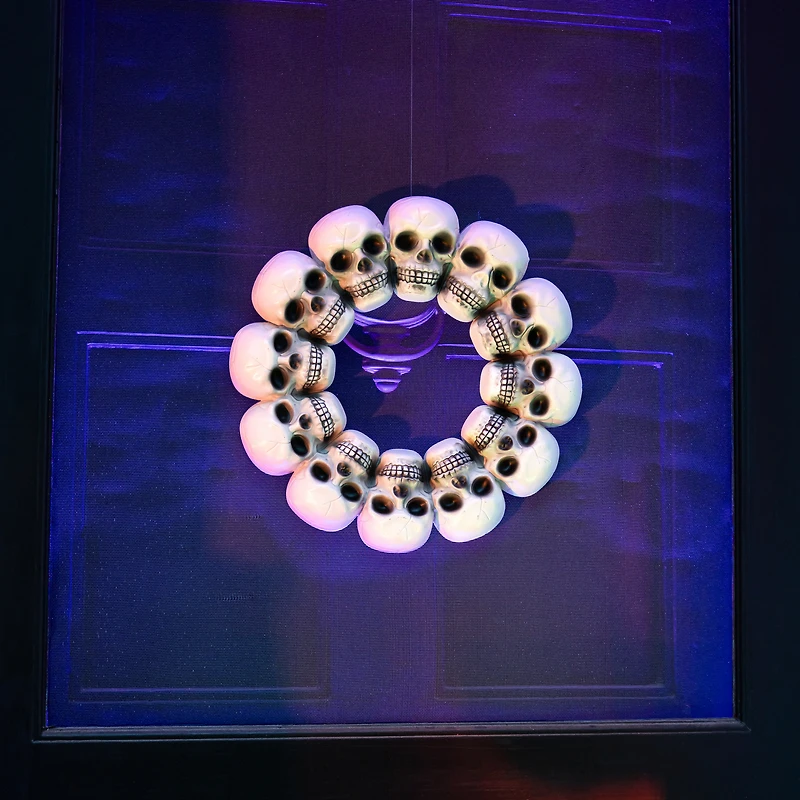 Skull Wreath Halloween Decoration 15.35in