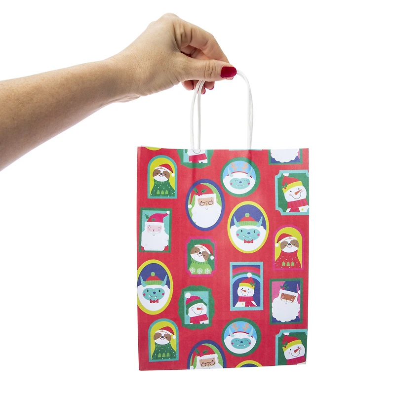 Pack Medium Holiday Kraft Gift Bags 7in x 9in