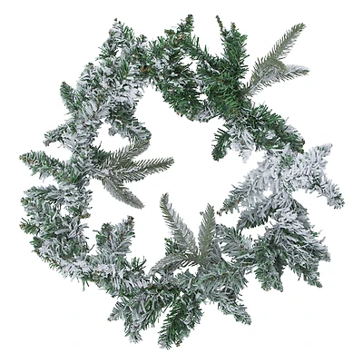 Flocked Wreath 18in