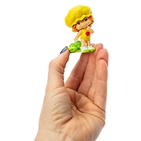 The World Of Strawberry Shortcake™ Figure
