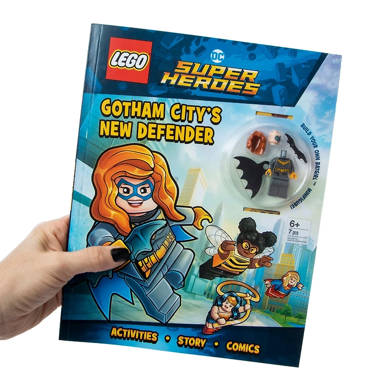 LEGO® DC Super Heroes Activity Book - Gotham City's New Defender