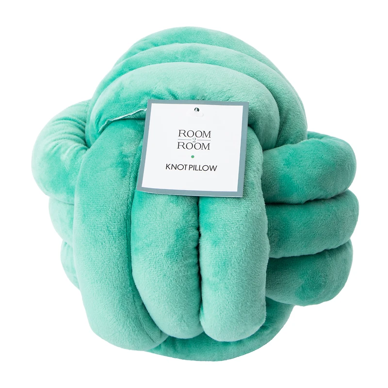 Knot Pillow Ball