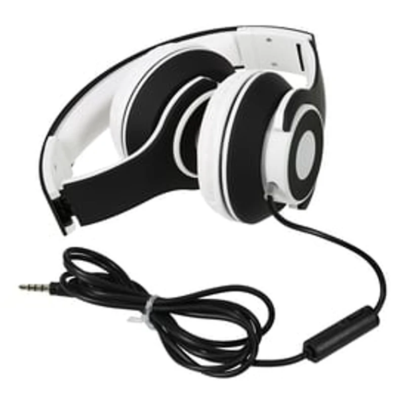 Ultramax Wired Over-Ear Headphones With Mic