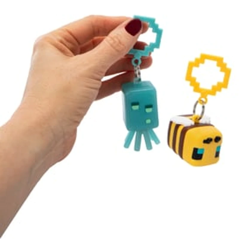 Minecraft™ Backpack Hanger Blind Bag (Styles May Vary)
