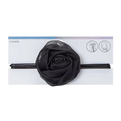 Rosette Choker Necklace