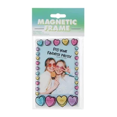 Magnetic Frame