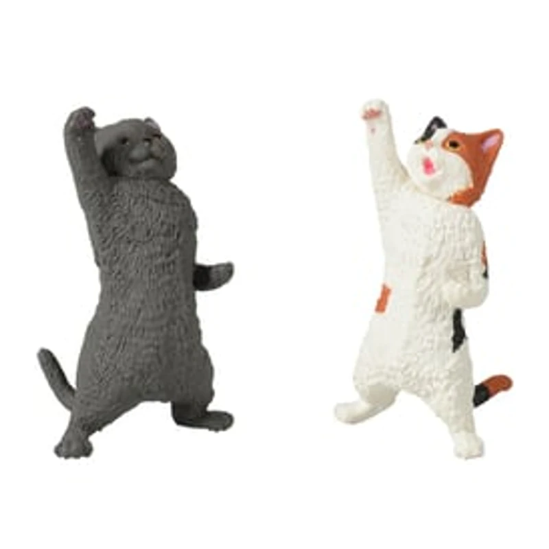 Yell Cat Figurines (Styles May Vary