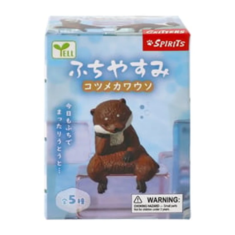 Spirits Buddy Otter Figure (Styles May Vary)